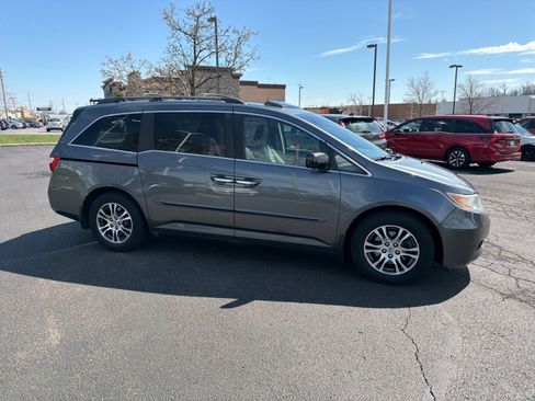 Used 2011 Honda Odyssey EX-L image 9