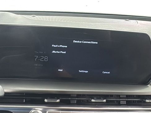 Used 2025 Kia Telluride S FWD image 26