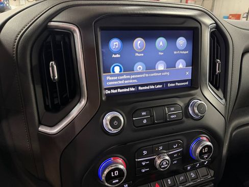 Used 2022 GMC Sierra 3500 AT4 w/ AT4 Preferred Package AWD/4WD image 36