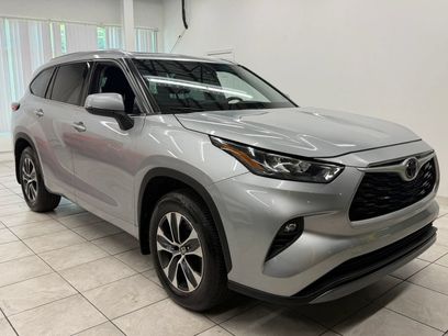 Used 2020 Toyota Highlander XLE