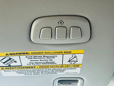 Used 2024 Ford Ranger Lariat w/ FX4 Off-Road Package image 32