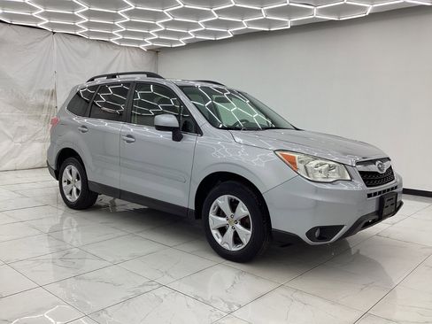 Used 2014 Subaru Forester 2.5i Limited AWD/4WD image 7