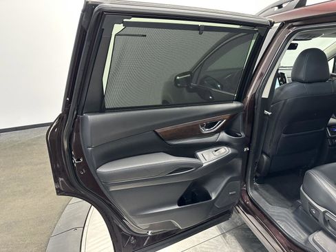 Used 2023 Subaru Ascent Touring AWD/4WD image 28