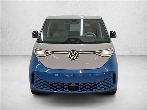 Used 2025 Volkswagen ID. Buzz 1st Edition AWD/4WD image 2
