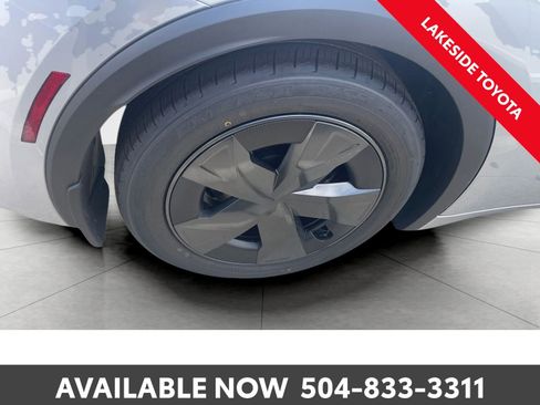 New 2026 Toyota Prius Plug-In Hybrid image 8