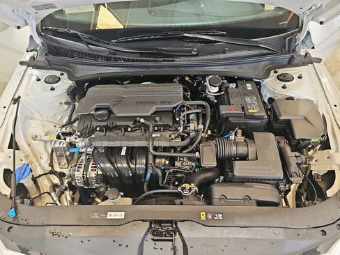 New 2026 Hyundai Elantra SEL Sport image 32