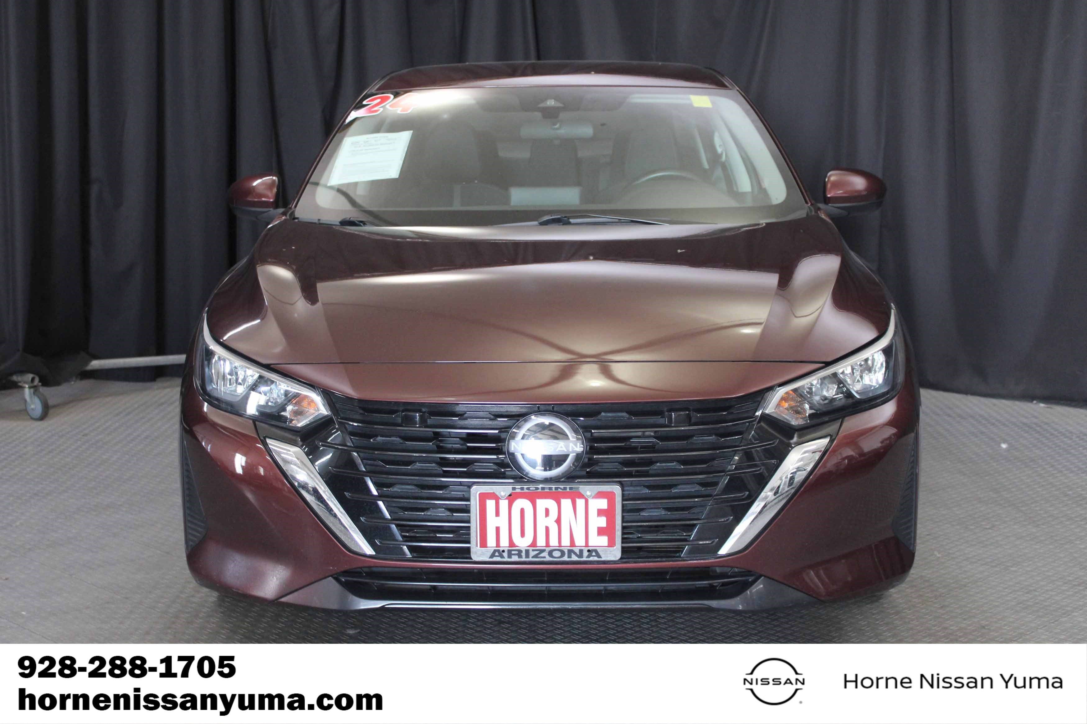 Used 2024 Nissan Sentra SV FWD image 2