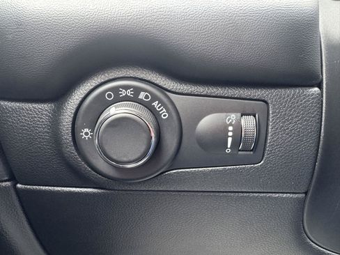 Used 2024 Dodge Durango GT AWD/4WD image 18