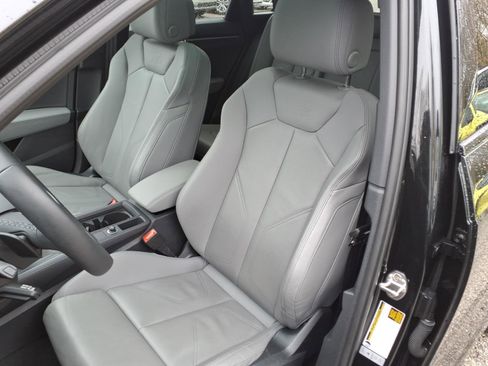 Used 2025 Audi Q3 2.0T Premium AWD/4WD image 28