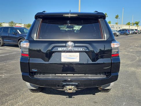 Used 2019 Toyota 4Runner SR5 Premium image 5