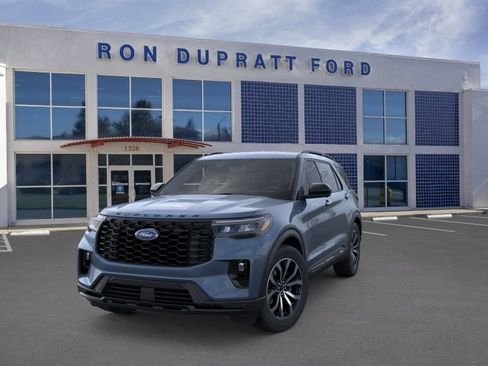 New 2026 Ford Explorer ST-Line AWD/4WD image 3