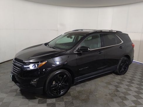 Used 2020 Chevrolet Equinox LT w/ Midnight Edition AWD/4WD image 2