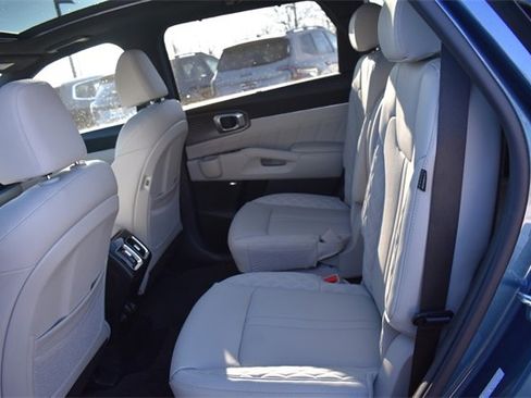 Certified 2026 Kia Sorento SX Prestige image 22
