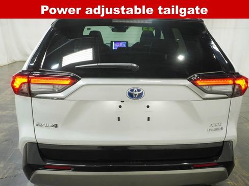 Used 2023 Toyota RAV4 XSE w/ XSE Grade Weather Package AWD/4WD image 5
