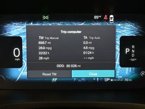 Used 2025 Volvo S60 B5 Plus AWD/4WD image 28