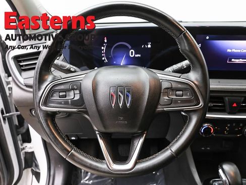 Used 2024 Buick Encore GX Preferred FWD image 10
