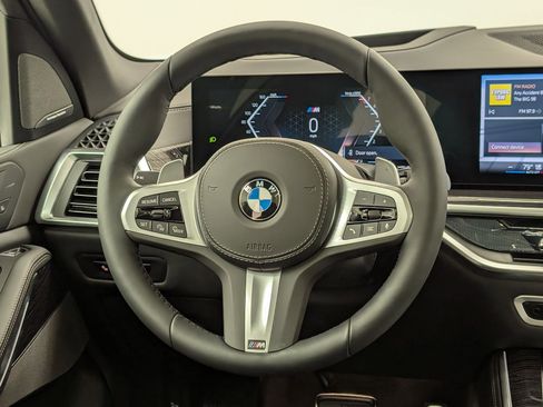 New 2026 BMW X5 xDrive40i w/ M Sport Package AWD/4WD image 18