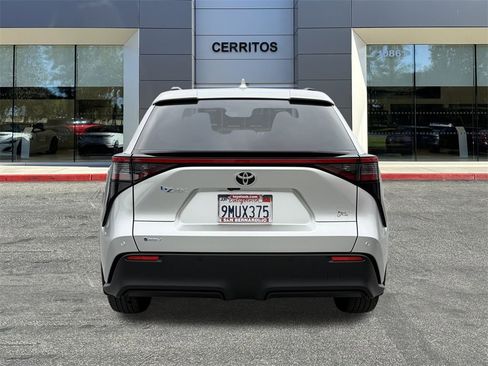 Used 2024 Toyota bZ4X XLE image 7