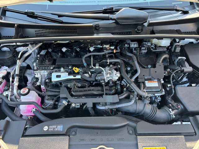Used 2026 Toyota Prius Limited AWD/4WD image 9
