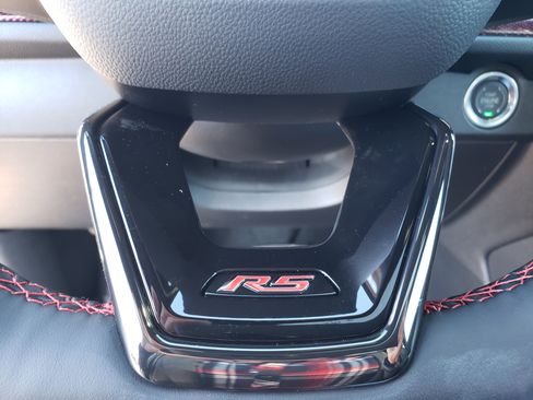 New 2026 Chevrolet Traverse RS w/ LPO, Floor Liner Package image 19