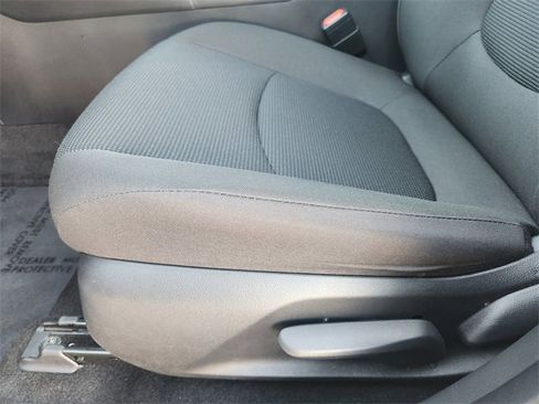 Used 2024 Toyota RAV4 LE image 18