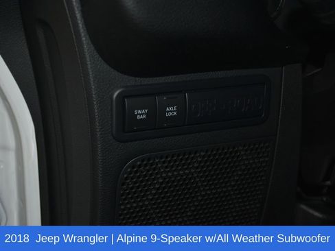 Used 2018 Jeep Wrangler Unlimited Rubicon w/ Cold Weather Group AWD/4WD image 11