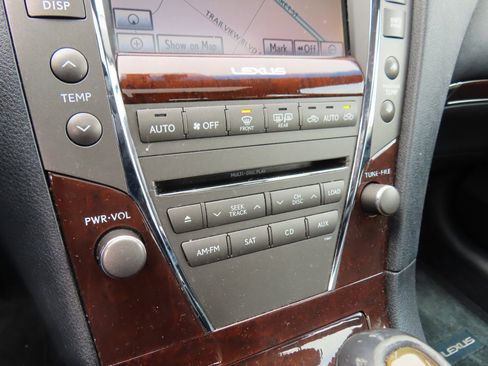 Used 2011 Lexus ES 350 image 27