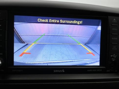 Used 2019 Dodge Grand Caravan SE w/ UConnect Hands-Free Group image 12