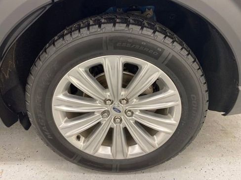 Used 2020 Ford Explorer Limited w/ Class III Trailer Tow Package image 10