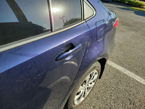 Used 2021 Toyota Corolla LE image 25