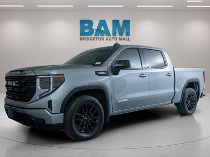 Used 2025 GMC Sierra 1500 Elevation
