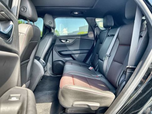 Used 2023 Chevrolet Blazer RS FWD image 15