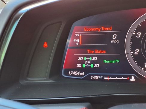 Used 2020 Chevrolet Corvette Stingray Premium Cpe w/ 3LT Preferred Equipment Group image 27