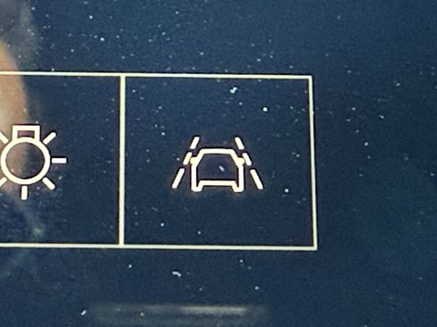 New 2026 GMC Acadia AT4 AWD/4WD image 34