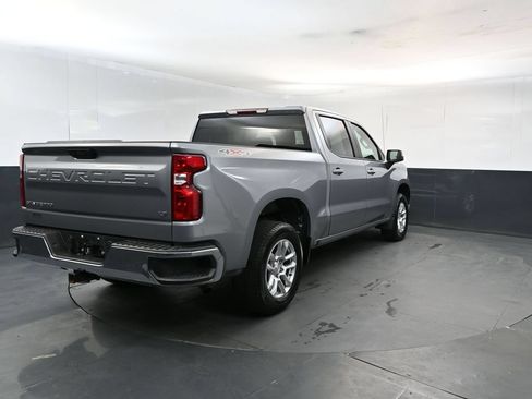 Used 2023 Chevrolet Silverado 1500 LT AWD/4WD image 5