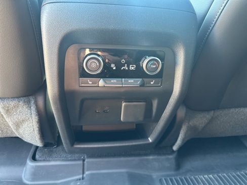 Certified 2025 Buick Enclave Avenir w/ Super Cruise Package image 33