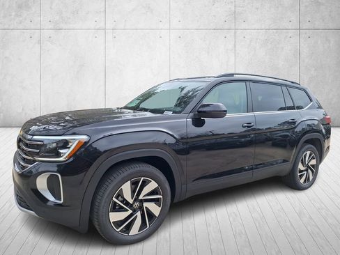 New 2026 Volkswagen Atlas SE image 1