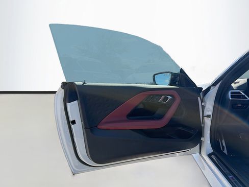 Used 2025 BMW M240i xDrive M240i image 22