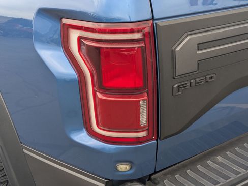 Used 2019 Ford F150 Raptor w/ Equipment Group 802A Luxury AWD/4WD image 11