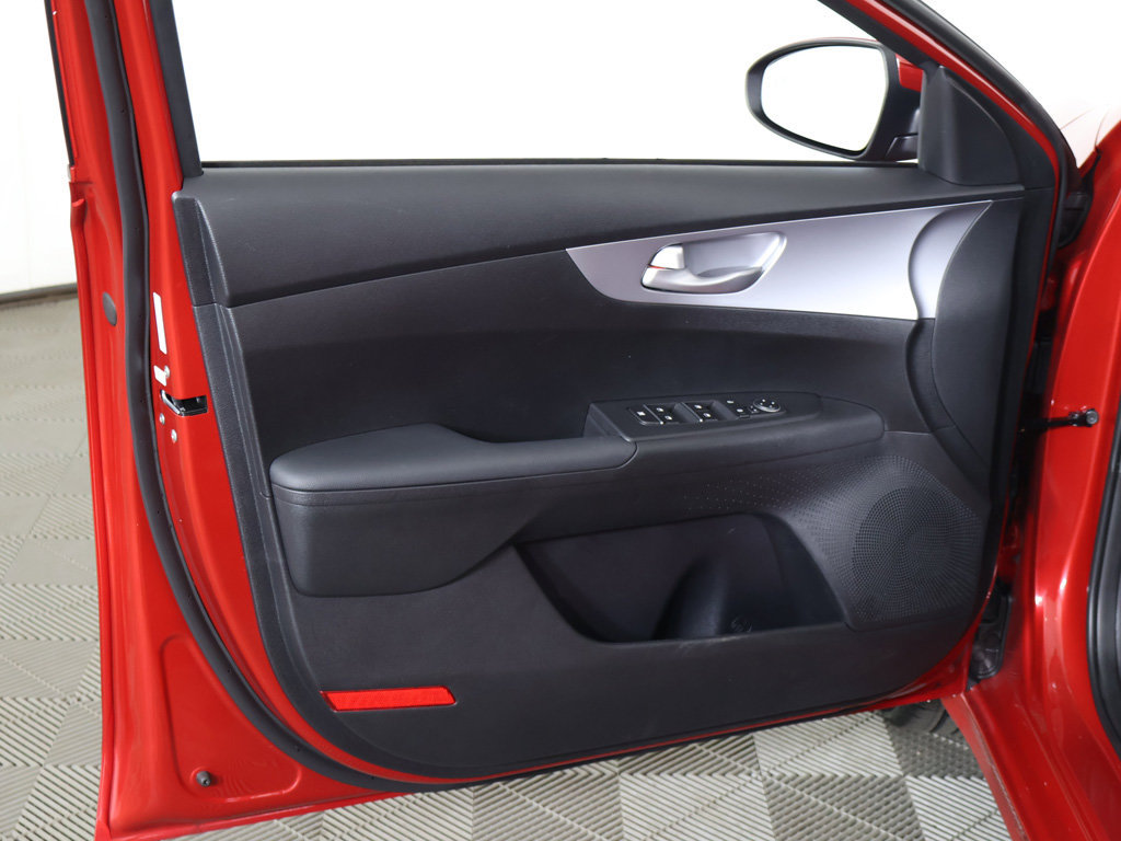 Certified 2024 Kia Forte LXS w/ LXS Technology Package FWD image 21