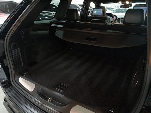 Used 2018 Jeep Grand Cherokee Trackhawk image 24