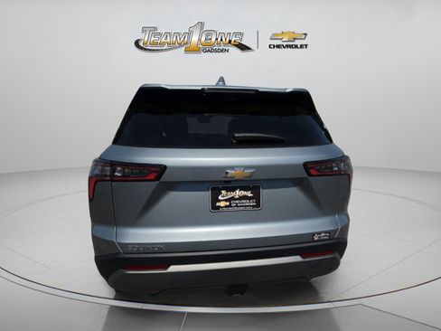 Used 2026 Chevrolet Equinox LT w/ Safety and Technology Package FWD image 7