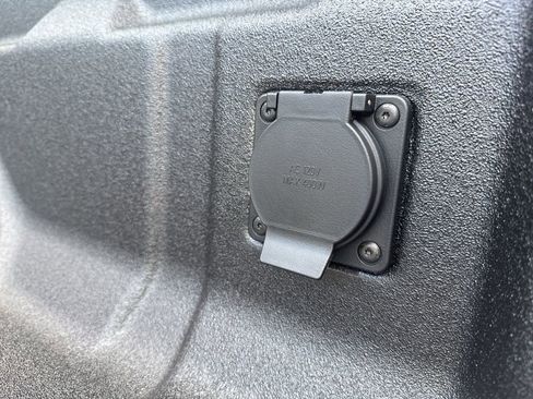 New 2026 GMC Canyon AT4 image 48