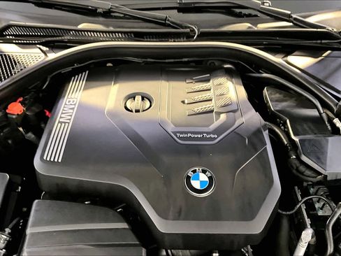 Used 2019 BMW 330i xDrive Sedan w/ M Sport Package AWD/4WD image 31