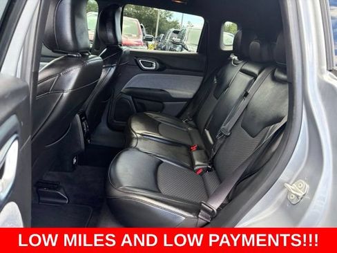 Used 2023 Jeep Compass Latitude AWD/4WD image 15