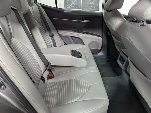 Used 2023 Toyota Camry SE image 36