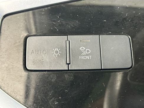 Used 2022 Audi Q3 2.0T Premium Plus image 23