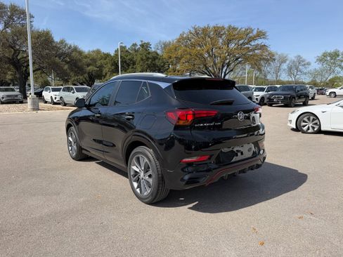 Used 2023 Buick Encore GX Select w/ Experience Buick Package image 4