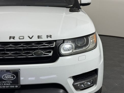 Used 2017 Land Rover Range Rover Sport HSE image 11