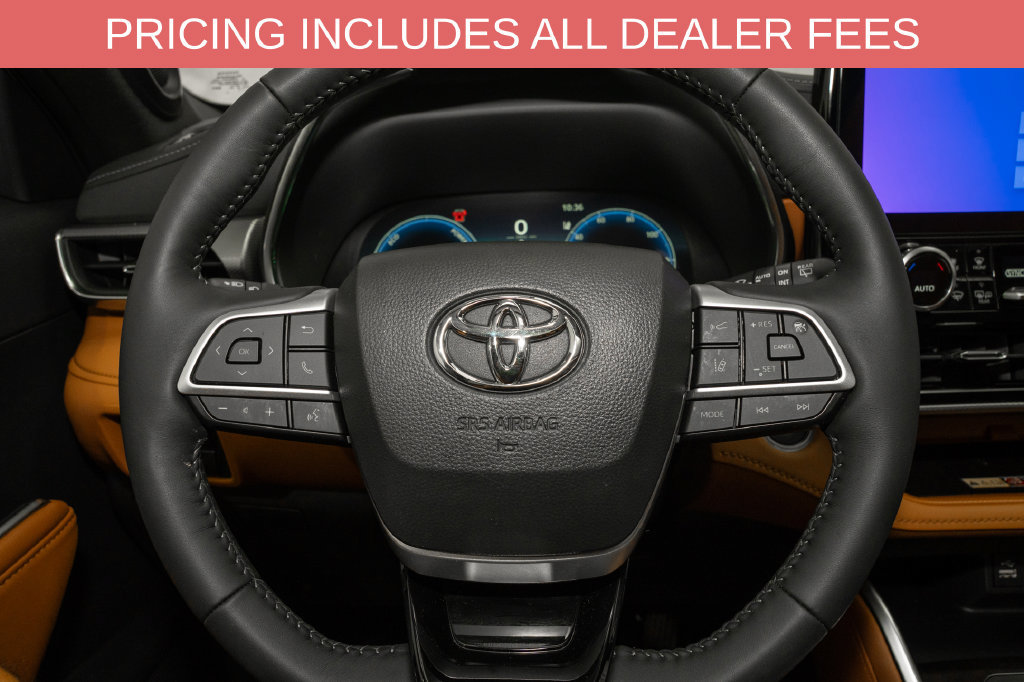 Used 2026 Toyota Highlander Platinum AWD/4WD image 22